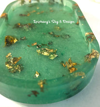 Load image into Gallery viewer, RESIN TRAYS/TRINKETS
